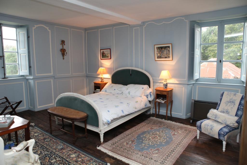 Manoir De Belle-Noe Bed & Breakfast Dol-de-Bretagne Ruang foto