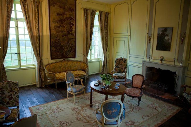 Manoir De Belle-Noe Bed & Breakfast Dol-de-Bretagne Bagian luar foto