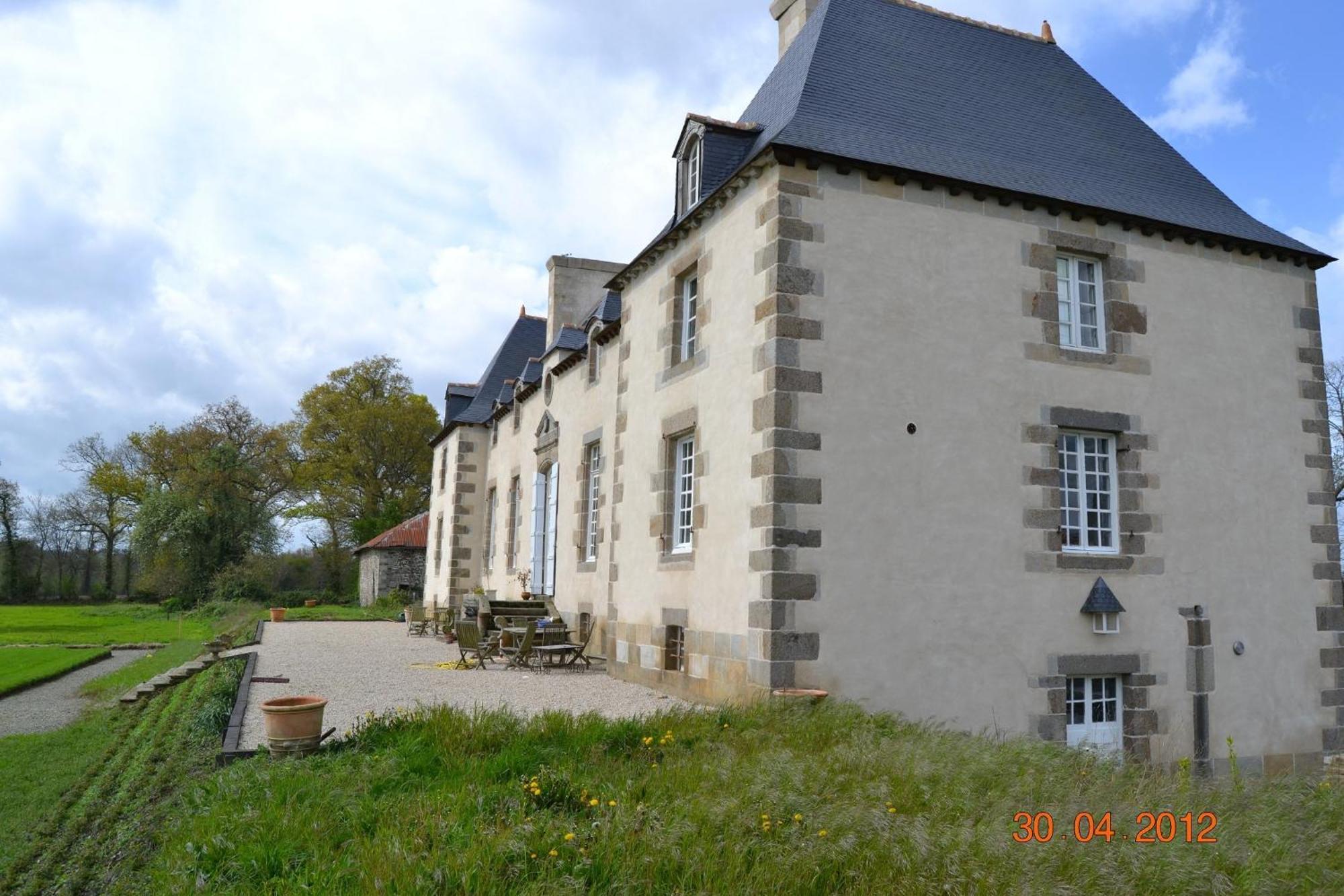 Manoir De Belle-Noe Bed & Breakfast Dol-de-Bretagne Bagian luar foto