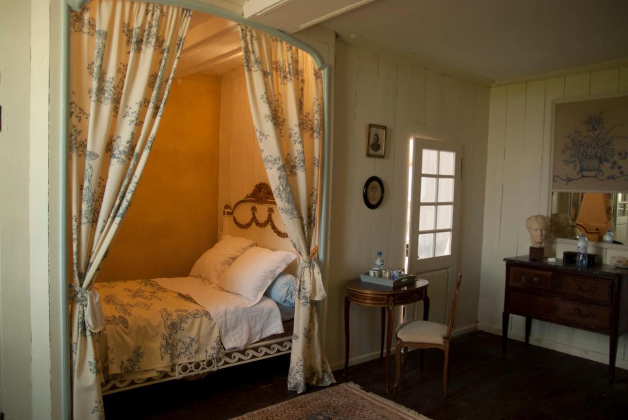 Manoir De Belle-Noe Bed & Breakfast Dol-de-Bretagne Bagian luar foto